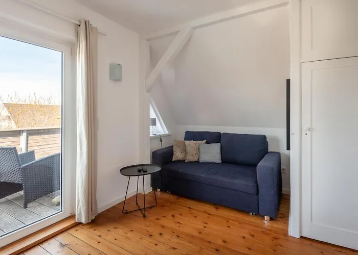 Ferienwohnung Brombeere Mit Grossem Garten Und Balkon