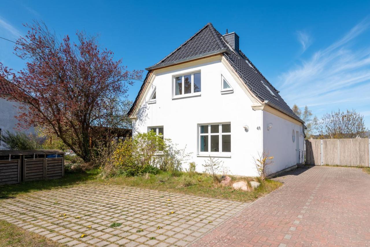 Brombeere Mit Grossem Garten Und Balkon Apartment